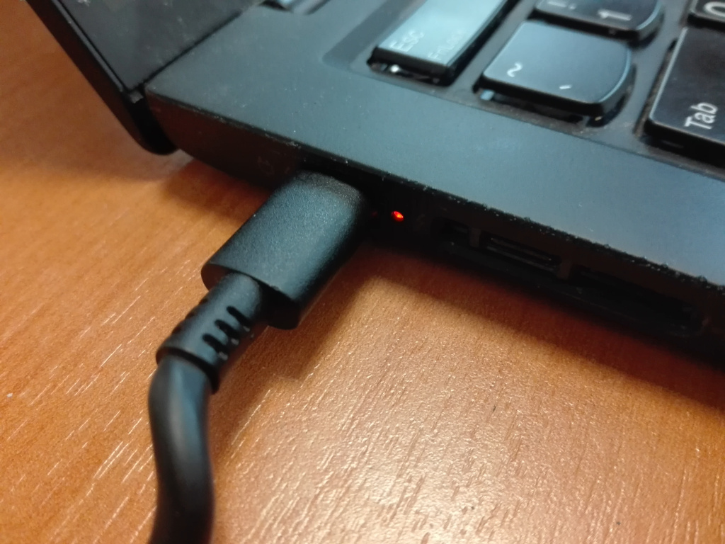 Lenovo X-1 not charging … frustration solved!